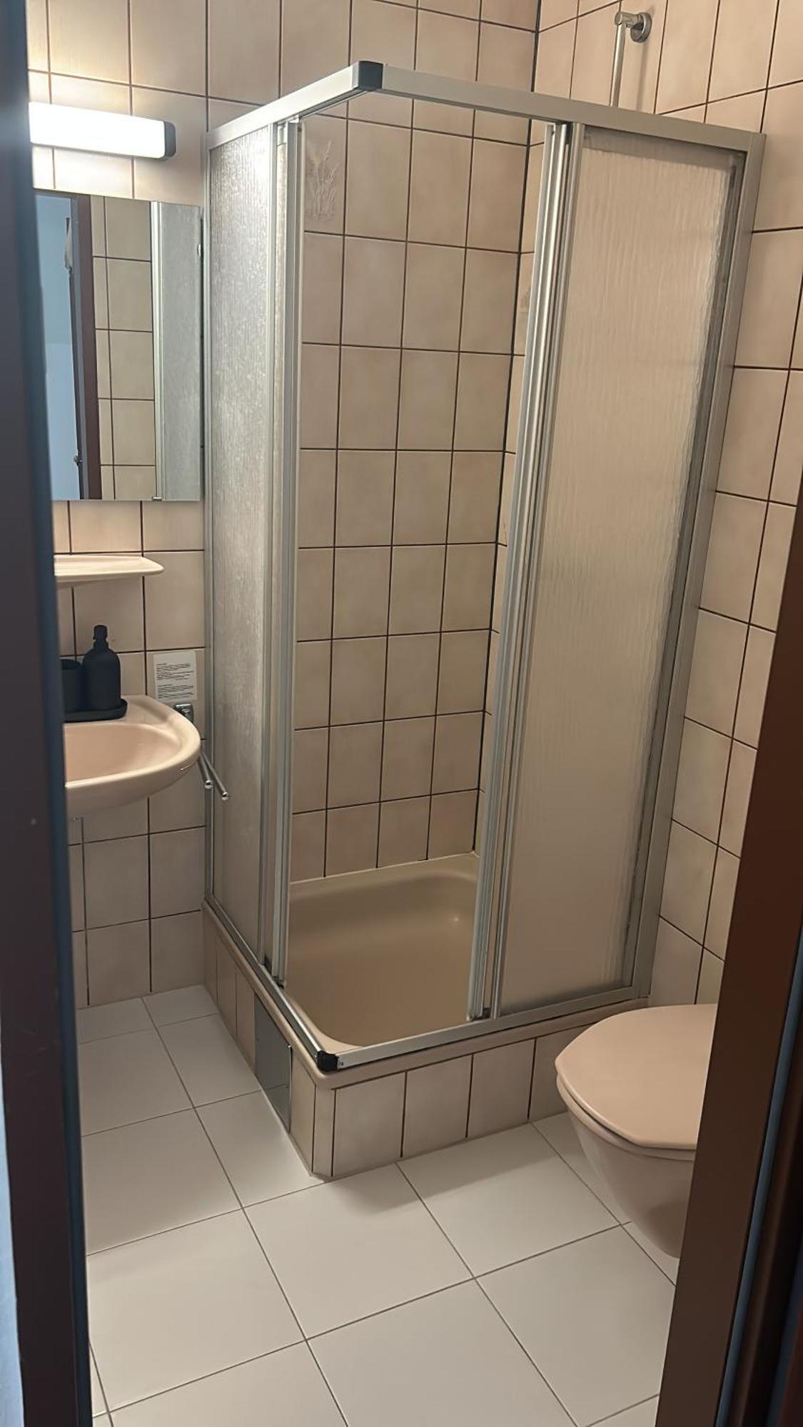 Self-Check-In Hotel Adlon Viyana Dış mekan fotoğraf