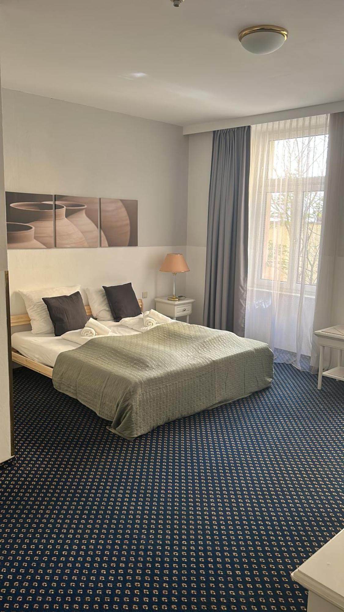 Self-Check-In Hotel Adlon Viyana Dış mekan fotoğraf
